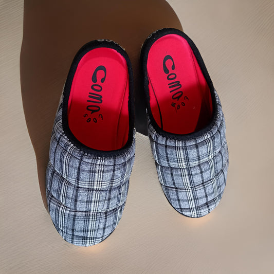 Comatoes Slippers - Unisex